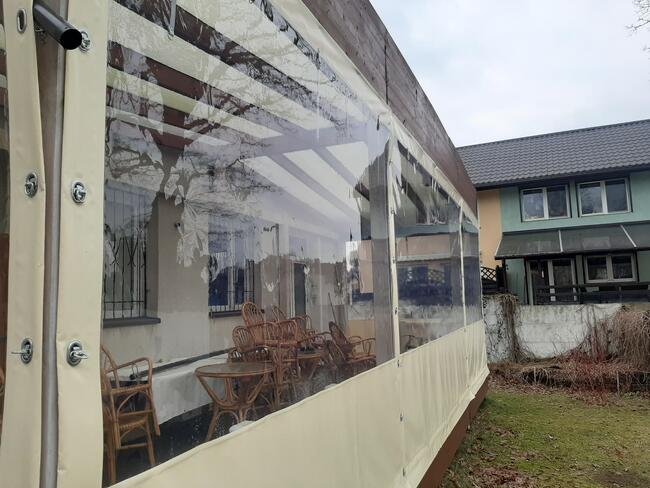 Przezroczysta ściana, zabudowa tarasu, plandeka na wymiar.