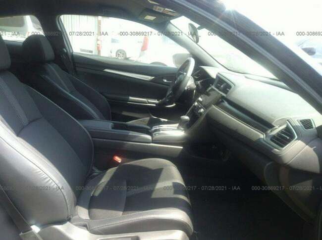 Honda Civic 2020, 2.0L, Sport, po gradobiciu.