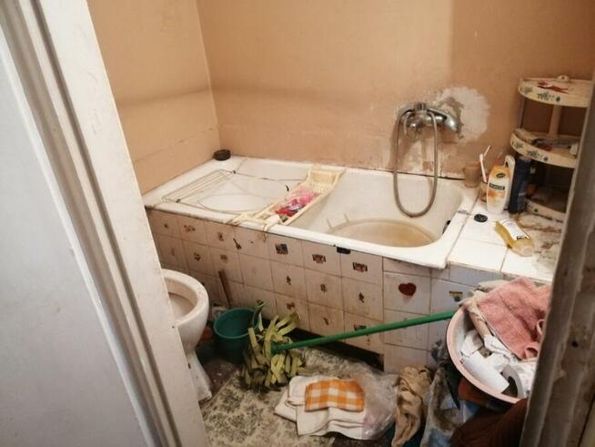 Sprzątanie po zgonach, samobójstwach, opróżnia