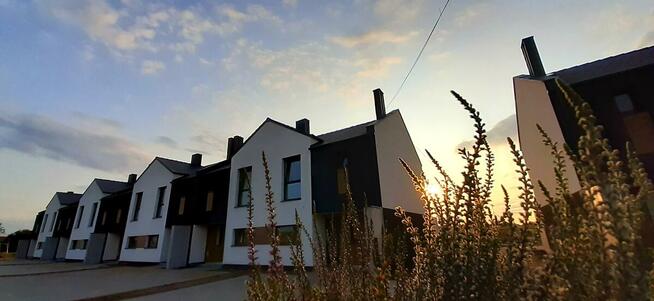 DOM Z PARKIEM W CENIE MIESZKANIA - podwyższony standard