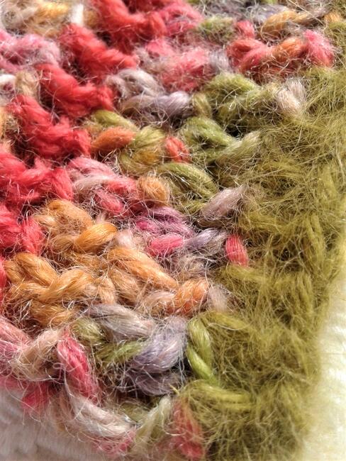 Melanżowa czapka szydełkowa, beani- miodowa