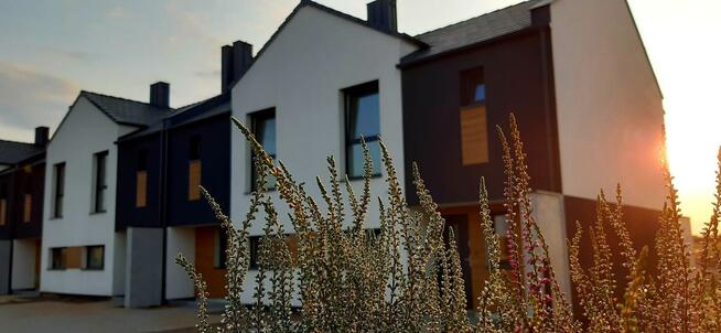 DOM Z PARKIEM W CENIE MIESZKANIA - podwyższony standard