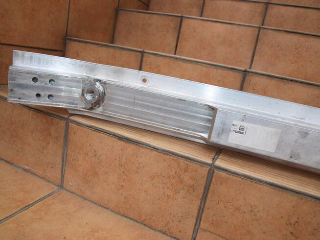 Mercedes A W177 belka wzmocnienie zderzaka przód 2018 -2022r