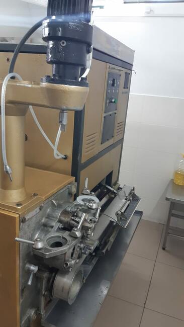 maszyna do pasztecików szczecińskich , automat