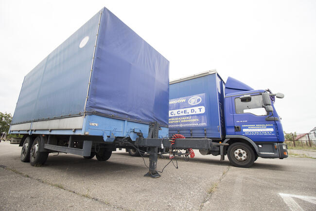 DzierźoniówBielawaNauka jazdy kat.B+E,C,C+E,kursy kod 95