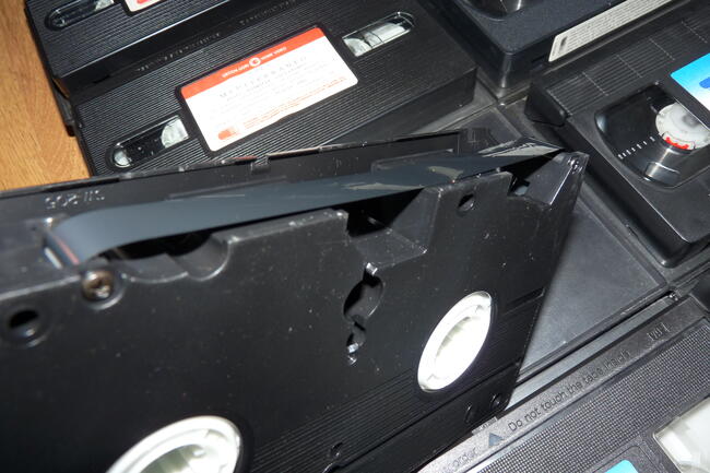 Kolekcja filmów włoskich na VHS i kopia na DVD