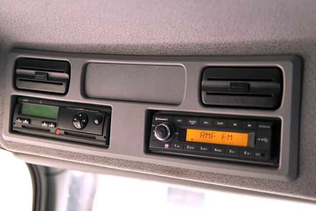 Mercedes Axor HDS HIAB XS 144