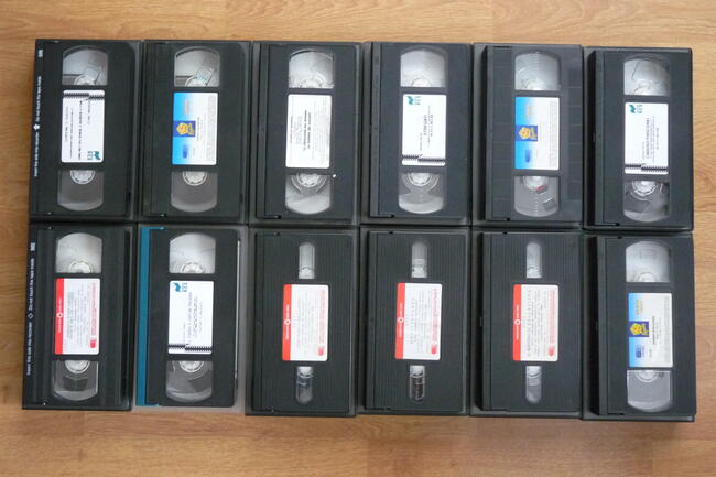 Kolekcja filmów włoskich na VHS i kopia na DVD