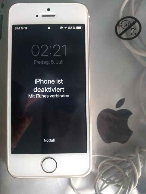 IPad 32GB+iPhone SE Gold