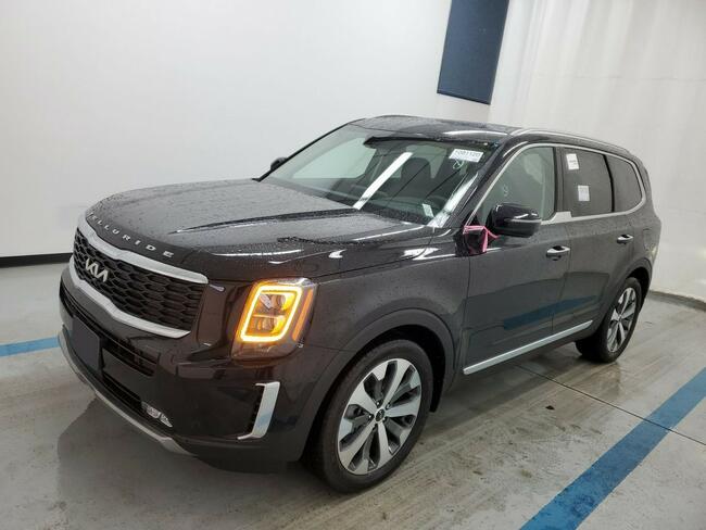 Kia inny Telluride SX 7os.