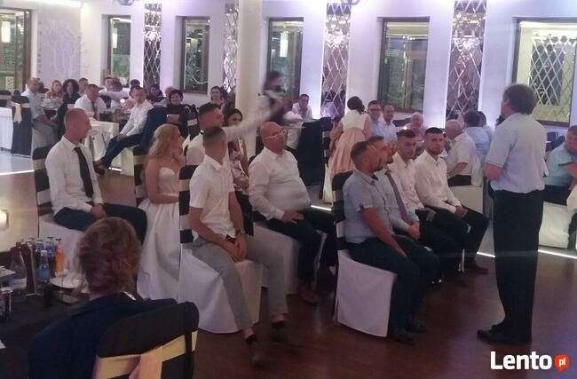 Zespół na wesele ,Ciężki dym, Wyprowadzenie