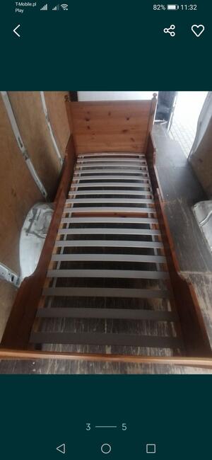 Łóżko sosnowe drewniane