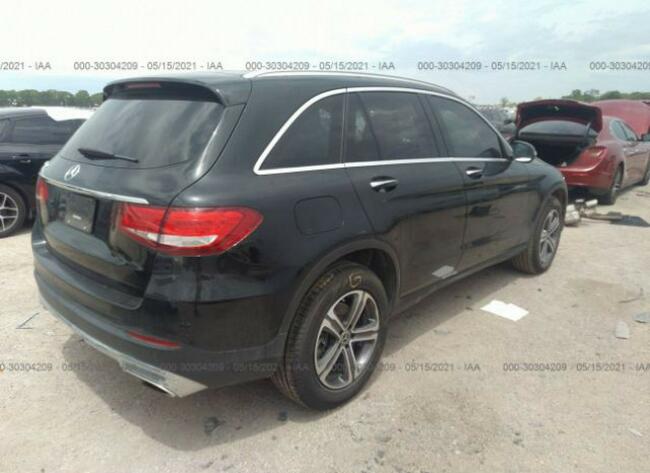 Mercedes GLC 300 2019, 2.0L, po gradobiciu