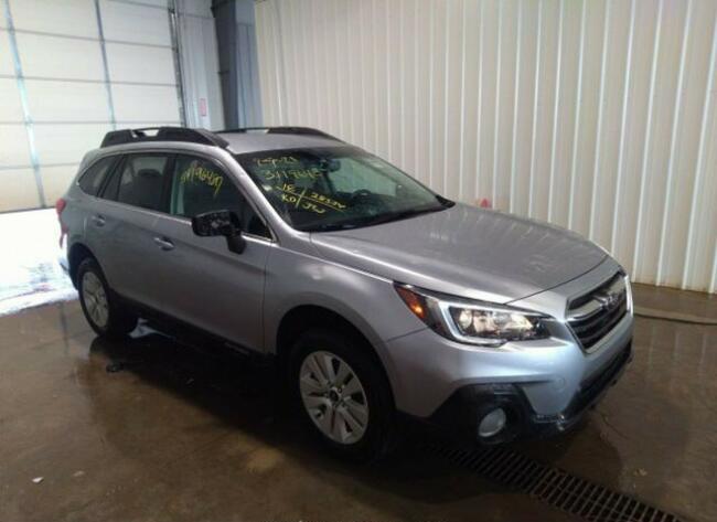 Subaru OUTBACK 2018, 2.5L, 4x4, po gradobiciu