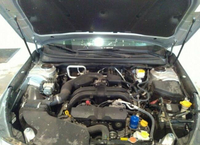 Subaru OUTBACK 2018, 2.5L, 4x4, po gradobiciu