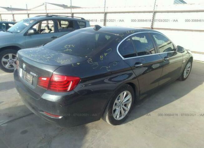 BMW 528 2016, 2.0L, po gradobiciu
