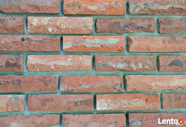 Lica cegły rozbiórkowej młotkowane/ postarzane
