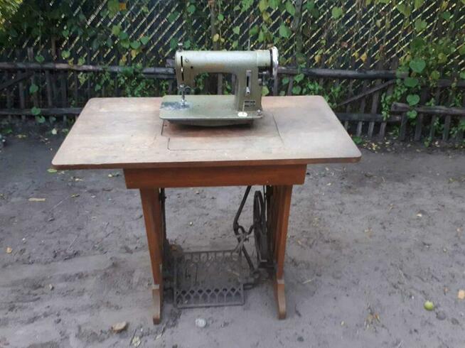 Stara maszyna do szycia