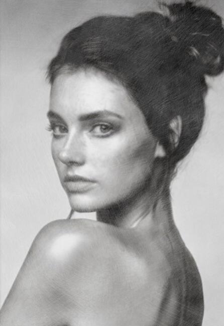 Portret ołówkiem rysowany ze zdjęcia, rysowany ręcznie