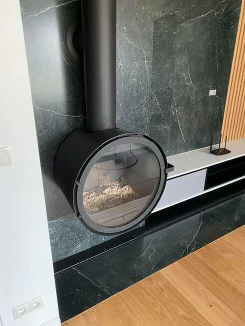 ROCAL D7 Ekskluzywny piec kominek wiszący, kominek stojący