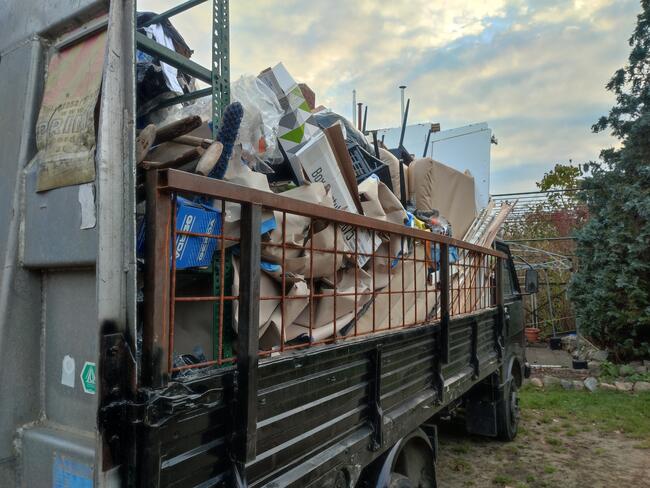 DRAGON WYWÓZ OPRÓZNIANIE mieszkan Piwnic Garazy Domów