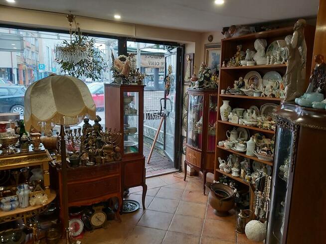 Sprzedam wyposażenie sklepu wraz z towarem, antyki, starocie