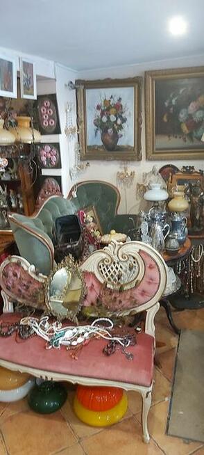 Sprzedam wyposażenie sklepu wraz z towarem, antyki, starocie