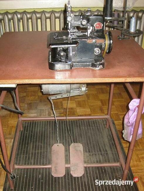 Owerlok 3 nitkowy 220v