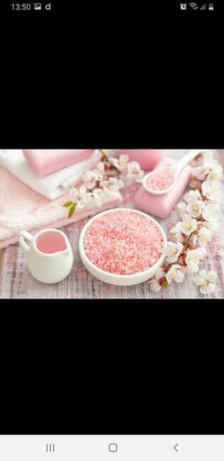 Zabieg na twarz odżywczo przeciwzmarszczkowy