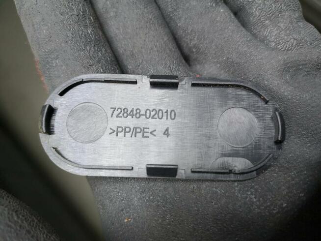 Zaślepka podłokietnika kanapy tylnej Toyota Corolla E21