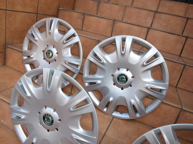 Skoda kołpaki 16 oryginalne (komplet 4 sztuki)