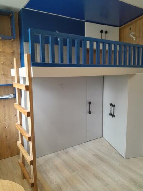 łóżka na antresoli