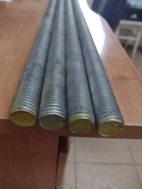 PRĘT GWINTOWANY M24x1000 kl. 8.8 - 4 szt