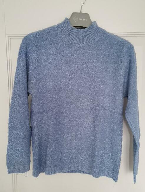 sprzedam sweterek typu bukle 38/M