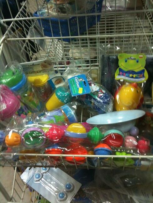 zabawki, śpioszki, pościele, wózki, łóżeczka