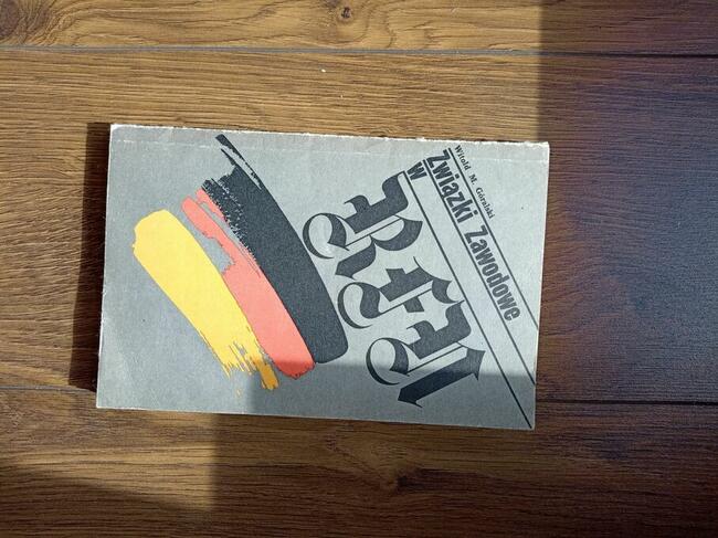 Książki - związki zawodowe, futurologia, marketing