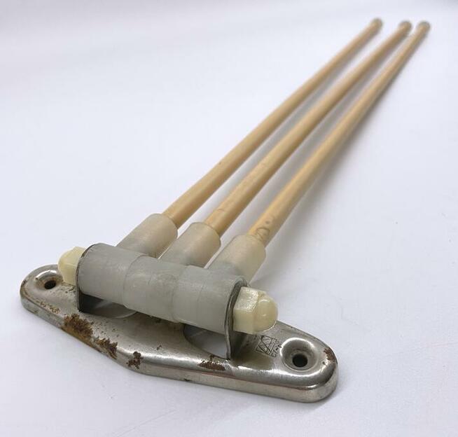 Rozkładany wieszak na ręczniki PRL