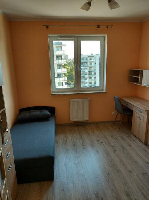 Pokój w mieszkaniu studenckim UWM Olsztyn