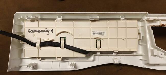 Pralka Samsunga WF600B0BKWQ