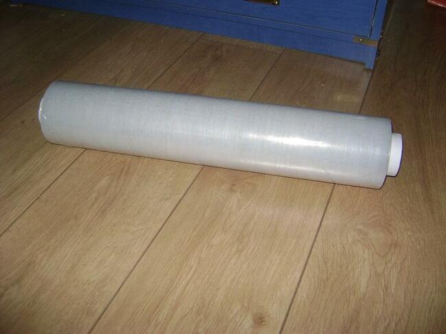 Sprzedam folie strech nowa 3-kg cena-30zl za szt.