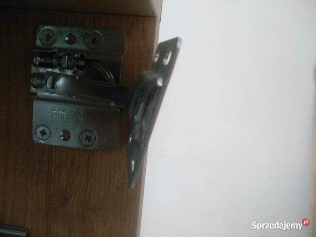 Szafka łazienkowa - meble łazienkowe na wymiar