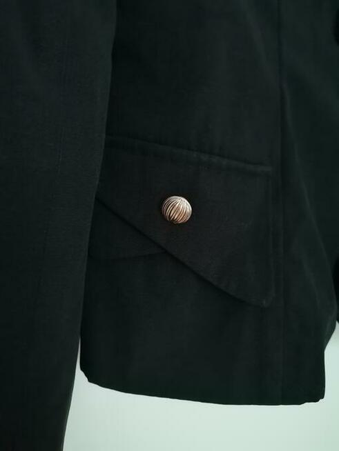 sprzedam elegancką wizytową marynarkę 38/M - 40/L