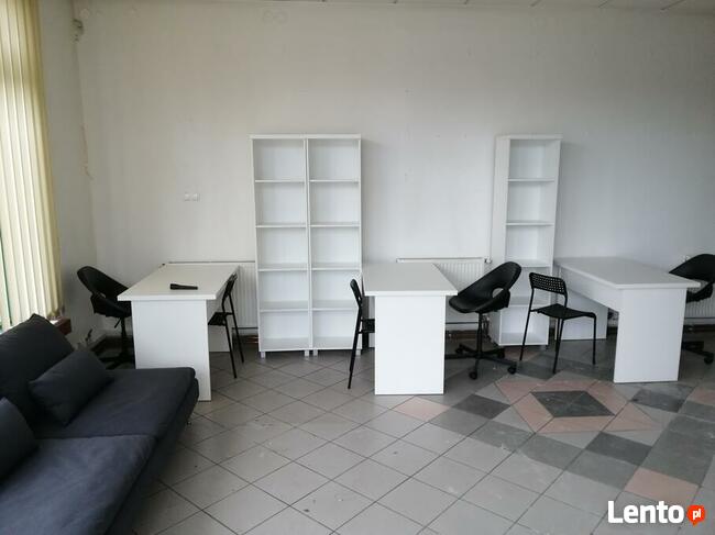 Sprzedam okazyjnie zestaw nowych mebli biurowych