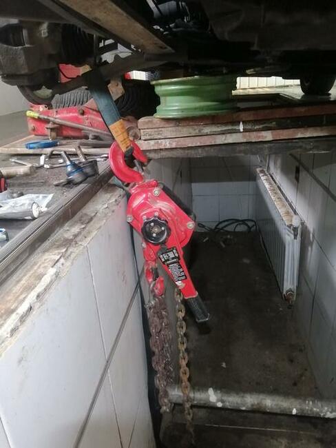 Krakow Wieliczka Garaż z kanałem na godziny na doby