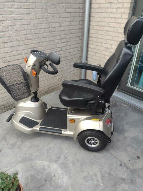 Wózek elektryczny dla seniora