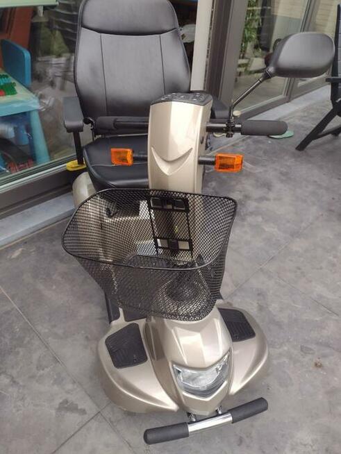 Wózek elektryczny dla seniora