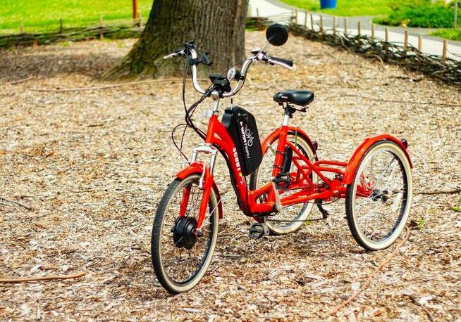 Konwersja roweru na elektryczny. Trójkołowy rehabilitacyjny