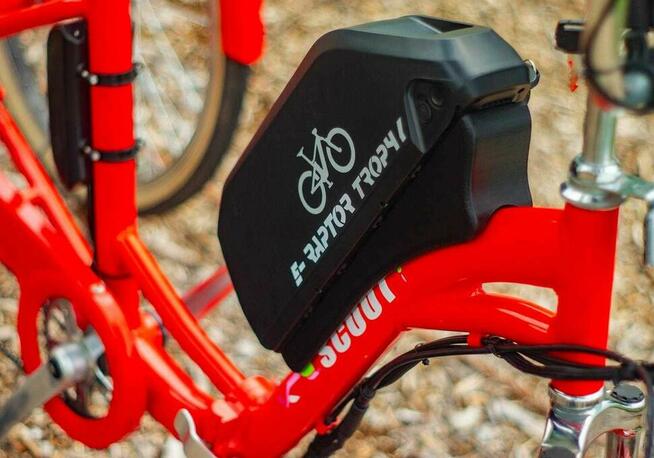 Konwersja roweru na elektryczny. Trójkołowy rehabilitacyjny