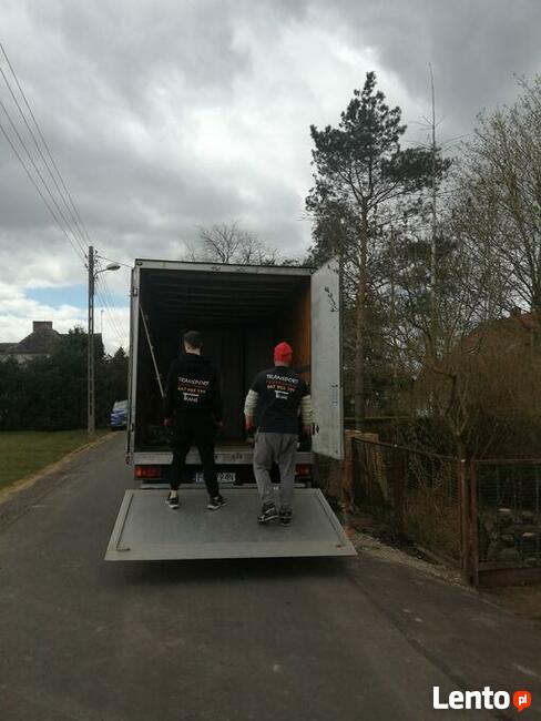 Bagażówka przeprowadzki plus ekipa transport towarów rzeczy