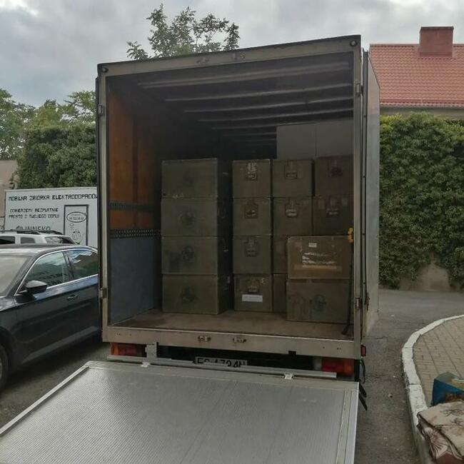 Transport Przeprowadzki Auta Duże Małe 26 Lat Doświadczenia